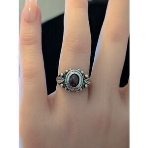 Vintage Bezel Set Garnet W/ Leaf, Bead Ball & Rope Design Sterling Ring Size 5